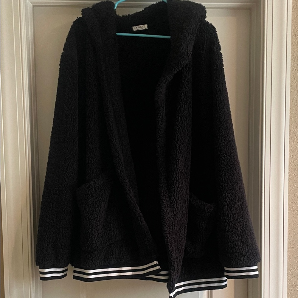 Black Fleece Jacket with Striped Hem